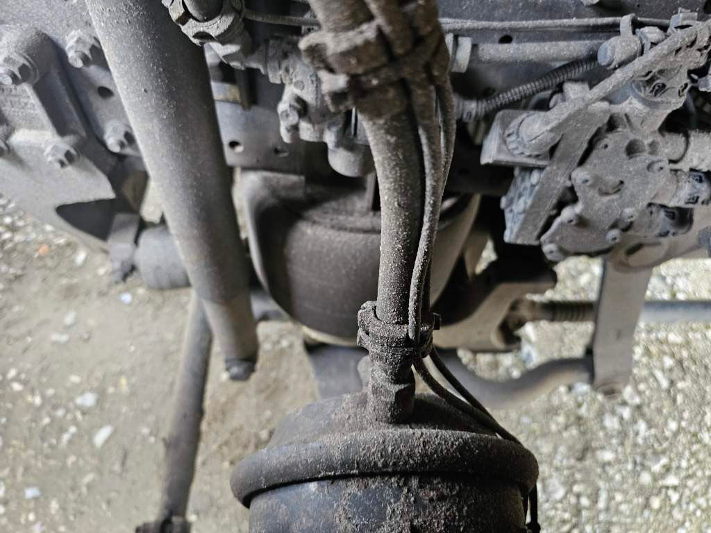 Fahrzeugabbildung Iveco 460 S-Way, LNG, BDF/3.Achse drehbar+Lift
