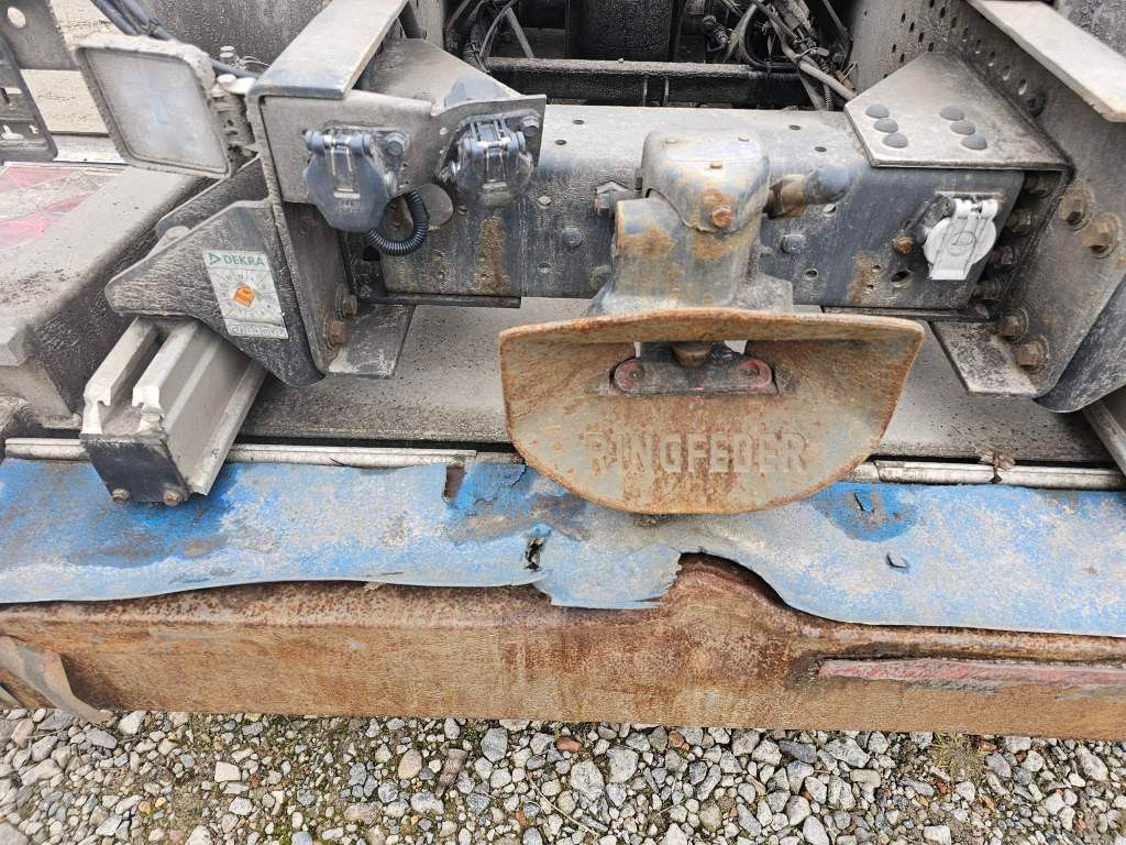 Fahrzeugabbildung Iveco 460 S-Way, LNG, BDF/3.Achse drehbar+Lift