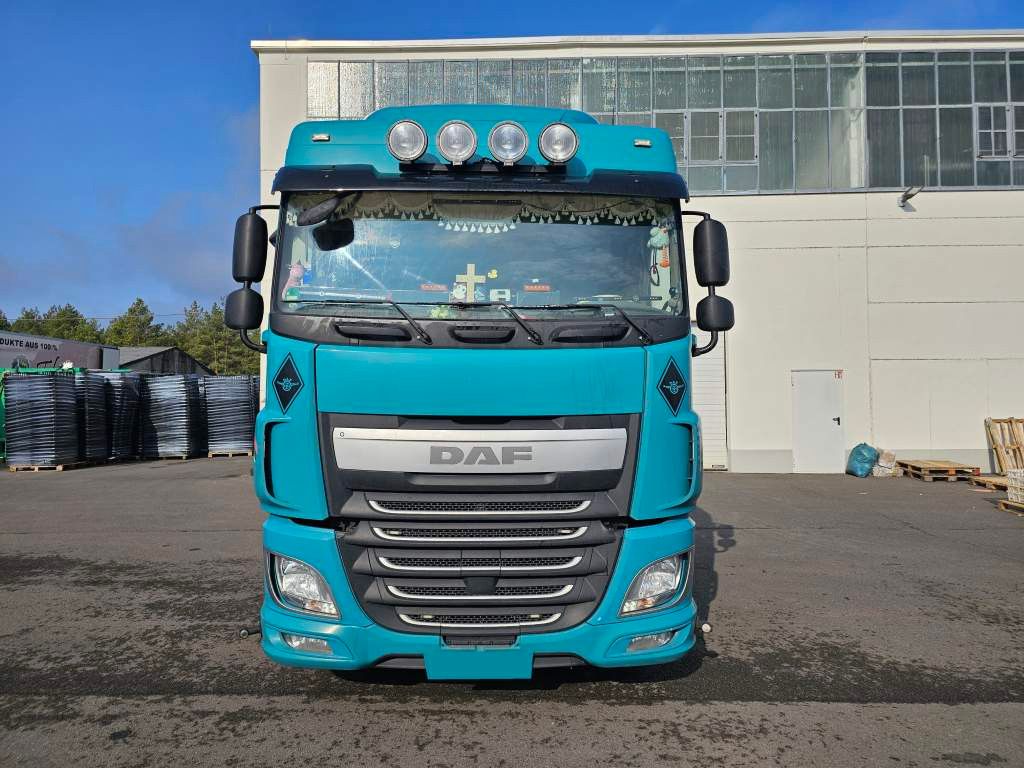 Fahrzeugabbildung DAF XF 410, Euro 6, Standklima