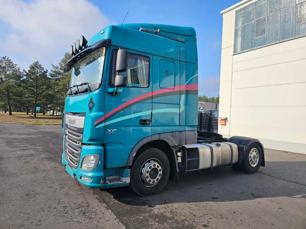 Fahrzeugabbildung DAF XF 410, Euro 6, Standklima