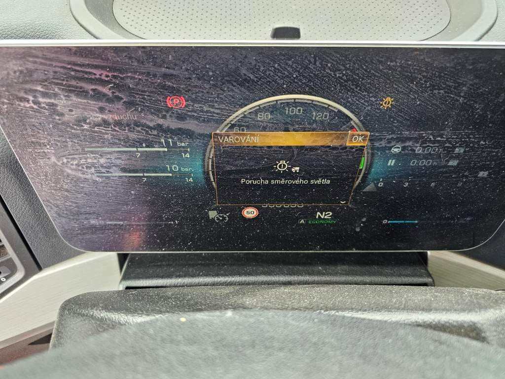Fahrzeugabbildung Mercedes-Benz 1848 LL Giga Space, Retarder, Deutsches Fahrzeug