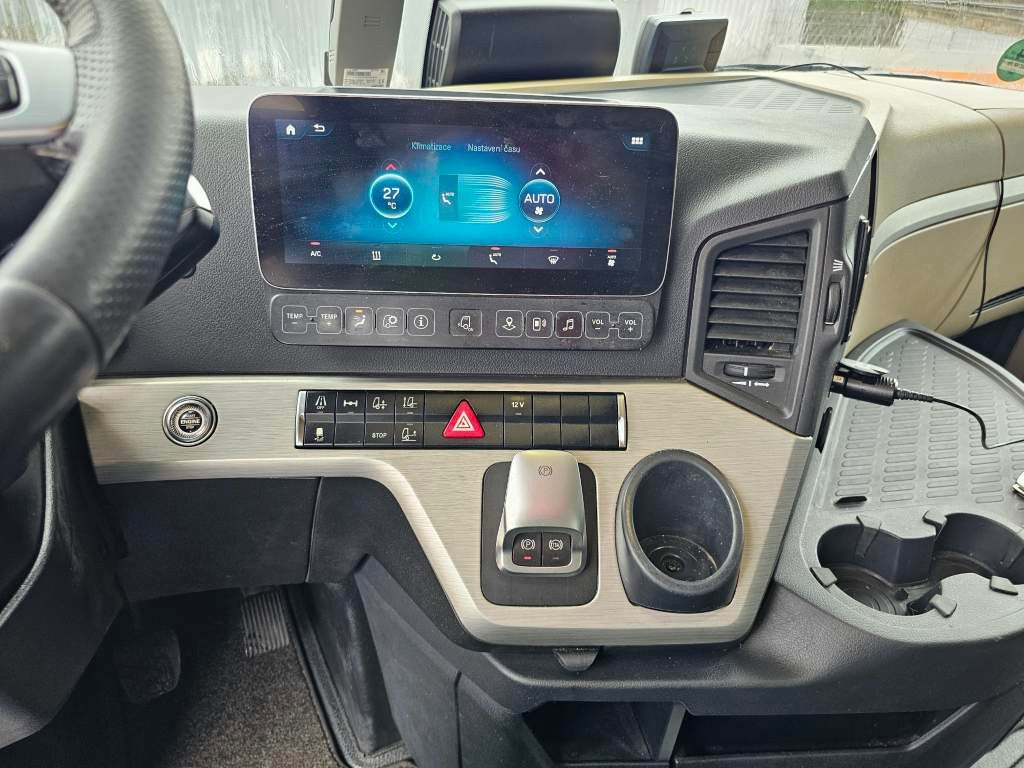 Fahrzeugabbildung Mercedes-Benz 1848 LL Giga Space, Retarder, Deutsches Fahrzeug