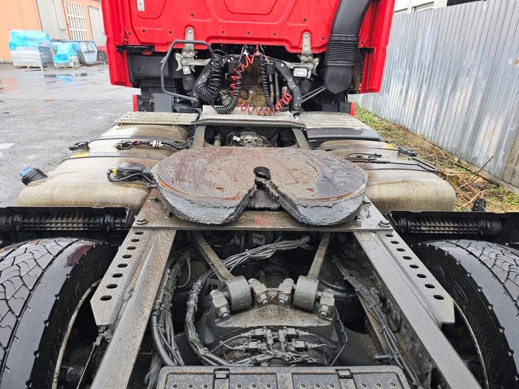 Fahrzeugabbildung Mercedes-Benz 1848 LL Giga Space, Retarder, Deutsches Fahrzeug