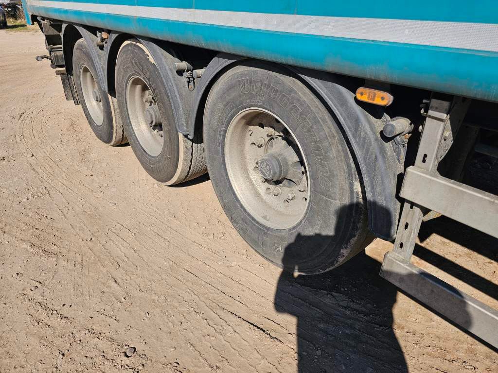 Fahrzeugabbildung Kraker 60 cbm Schubboden, Top Boden, Lift, Kornschieber
