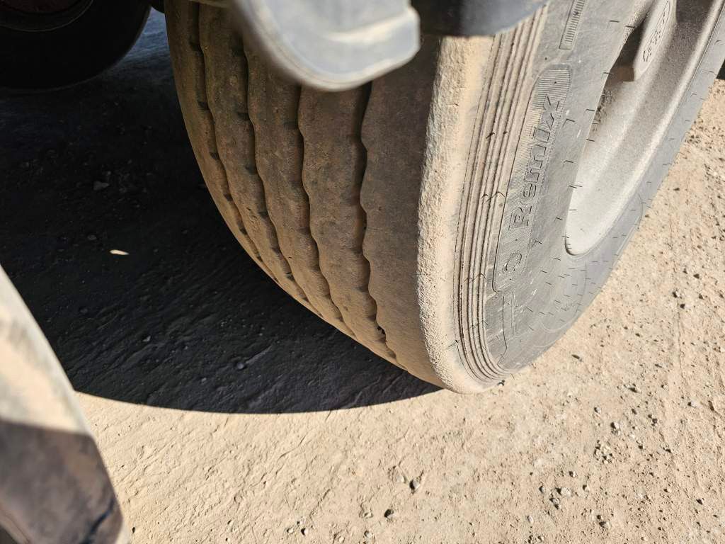 Fahrzeugabbildung Kraker 60 cbm Schubboden, Top Boden, Lift, Kornschieber