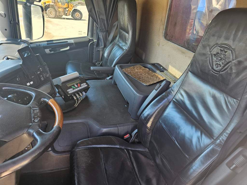 Fahrzeugabbildung Scania P 400, NTM 20 cbm, 1 Kammer, Retarder, Winde