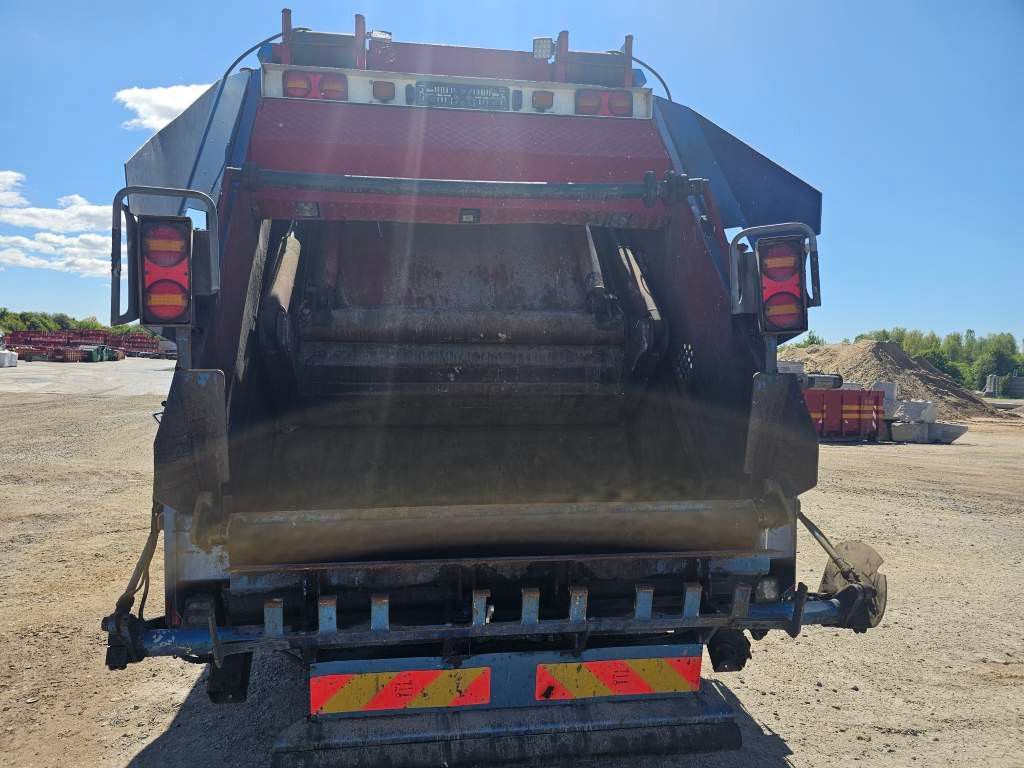 Fahrzeugabbildung Scania P 400, NTM 20 cbm, 1 Kammer, Retarder, Winde
