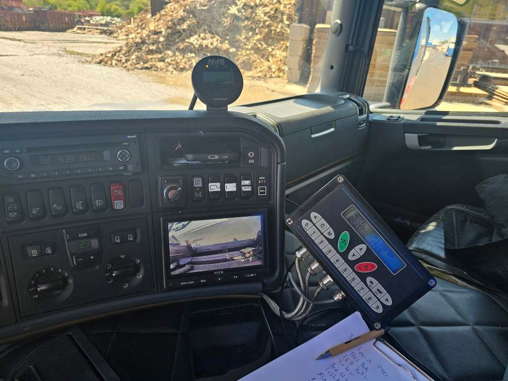 Fahrzeugabbildung Scania P 400, Retarder, Winde, NTM 20 cbm , Klima