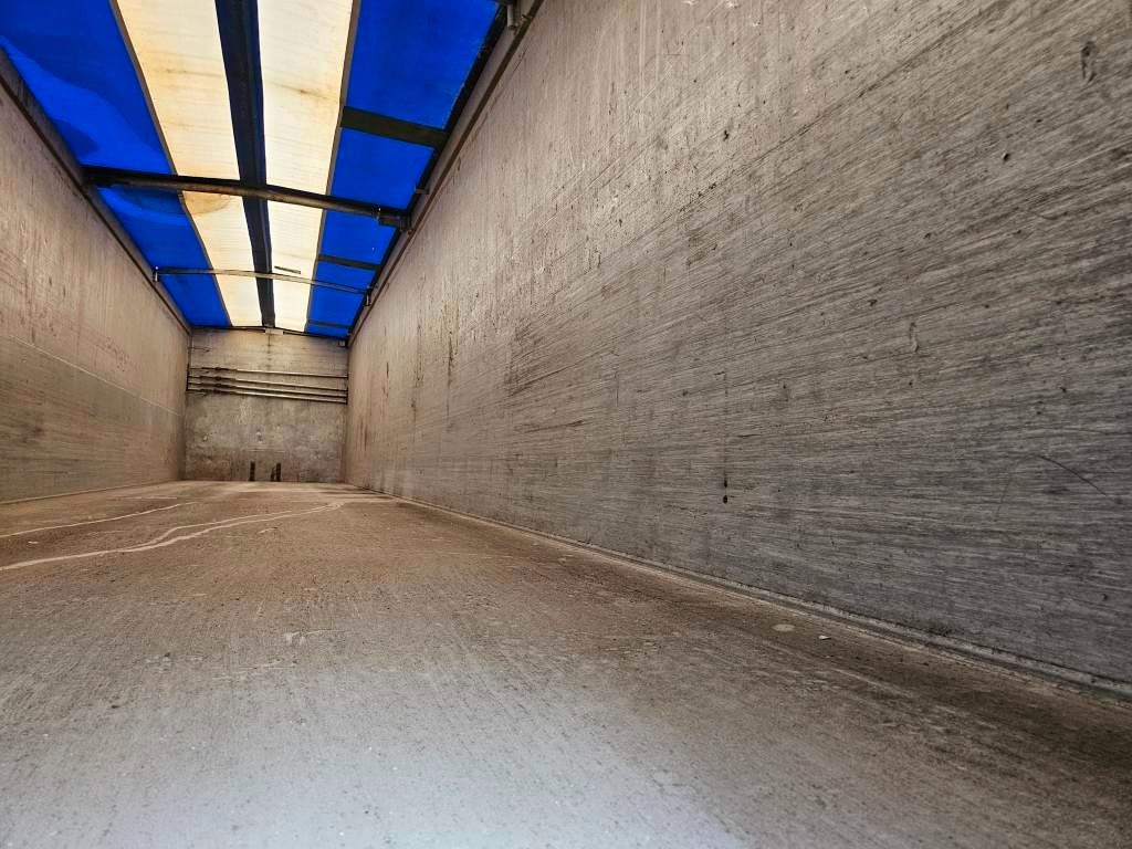Fahrzeugabbildung Stas 80 cbm Getreidemulde, Pallettenbreit