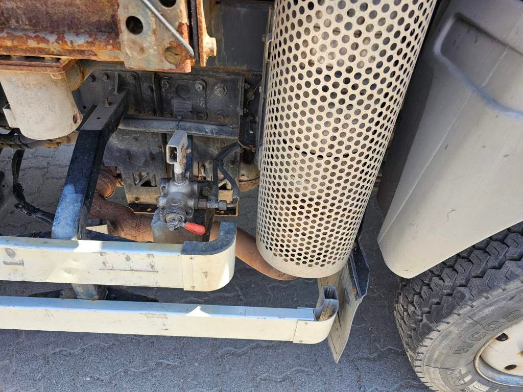 Fahrzeugabbildung Andere Aebi 4x4, 720,740,750 3-S-Kipper, Kommunal Anbau