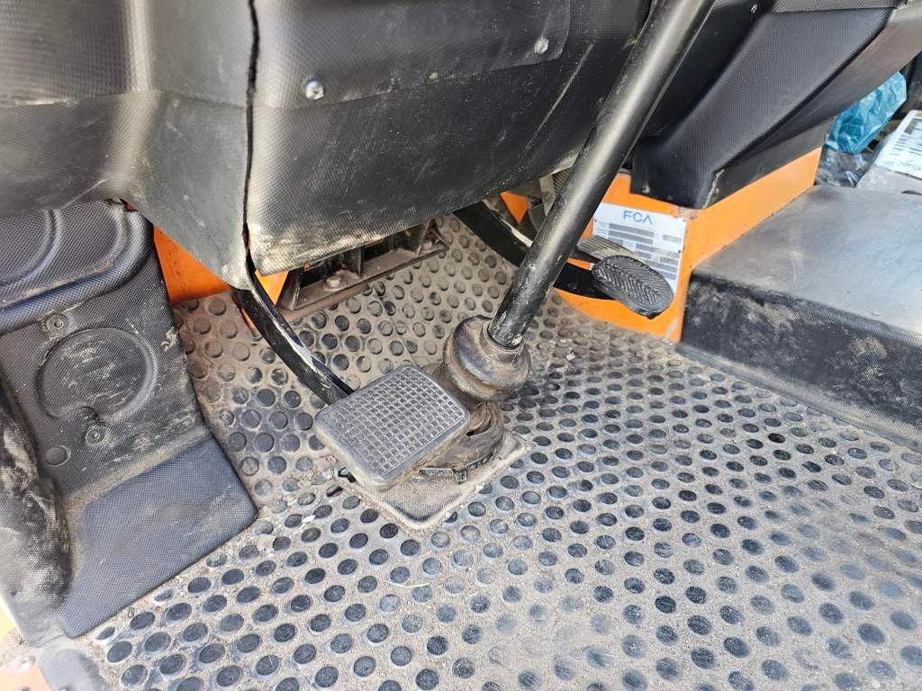 Fahrzeugabbildung Andere Aebi 4x4, 720,740,750 3-S-Kipper, Kommunal Anbau