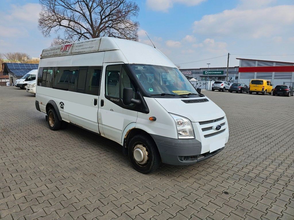 Fahrzeugabbildung Ford Transit Trend 17 Sitzer