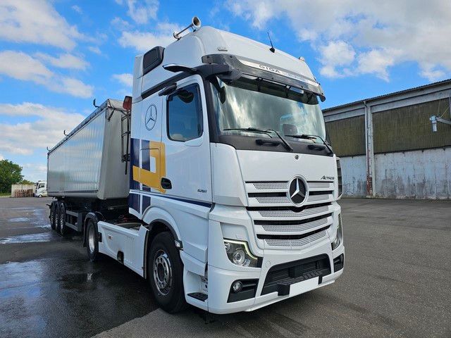 Fahrzeugabbildung Mercedes-Benz 1851 Giga Space, 2 Kreis-Hydraulik, Retrader