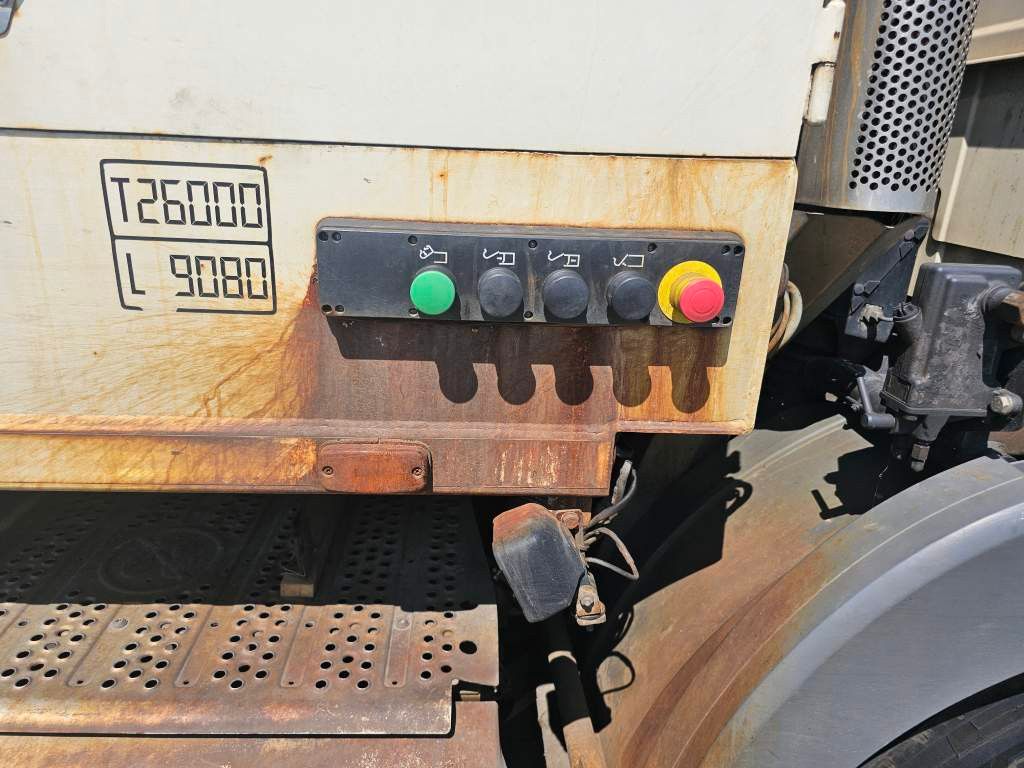 Fahrzeugabbildung Mercedes-Benz 2630, 2 Kammern, Norba 19 cbm Euro 6, Diesel