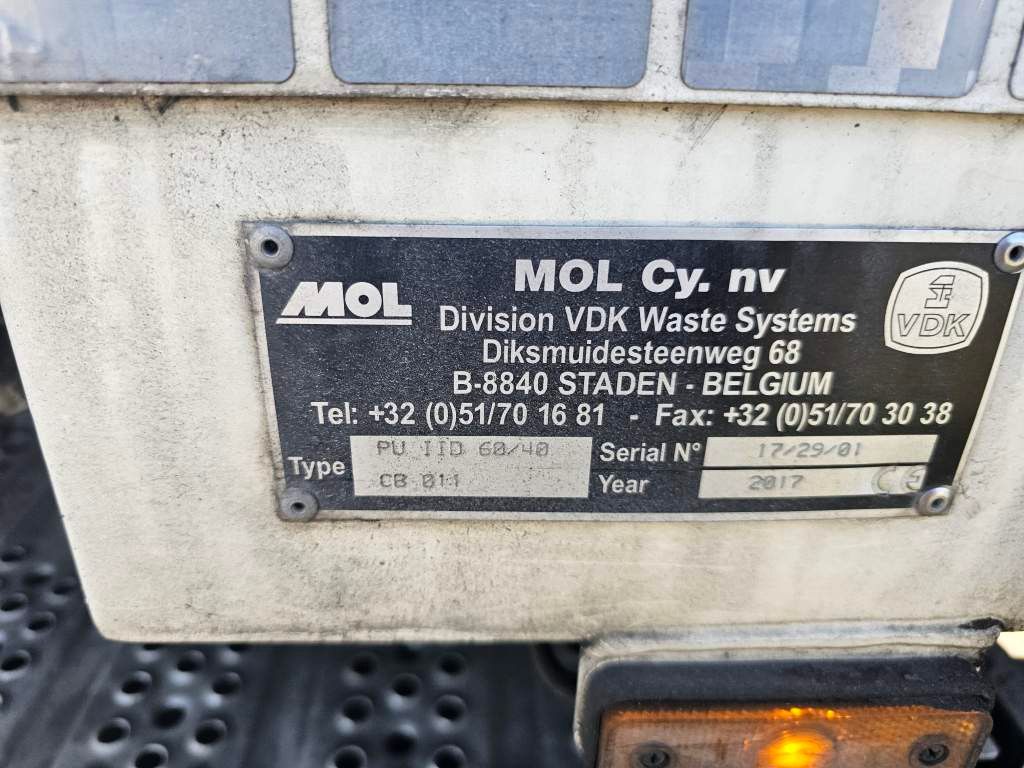 Fahrzeugabbildung Mercedes-Benz 2630, 21 cbm, 2 Kammern,  Euro 6, Diesel