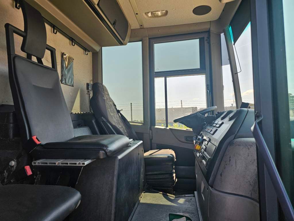 Fahrzeugabbildung Mercedes-Benz 2630, 21 cbm, 2 Kammern,  Euro 6, Diesel