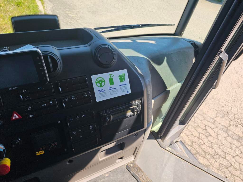 Fahrzeugabbildung Mercedes-Benz 2630, 2 Kammern, 21 cbm , Euro 6, Diesel