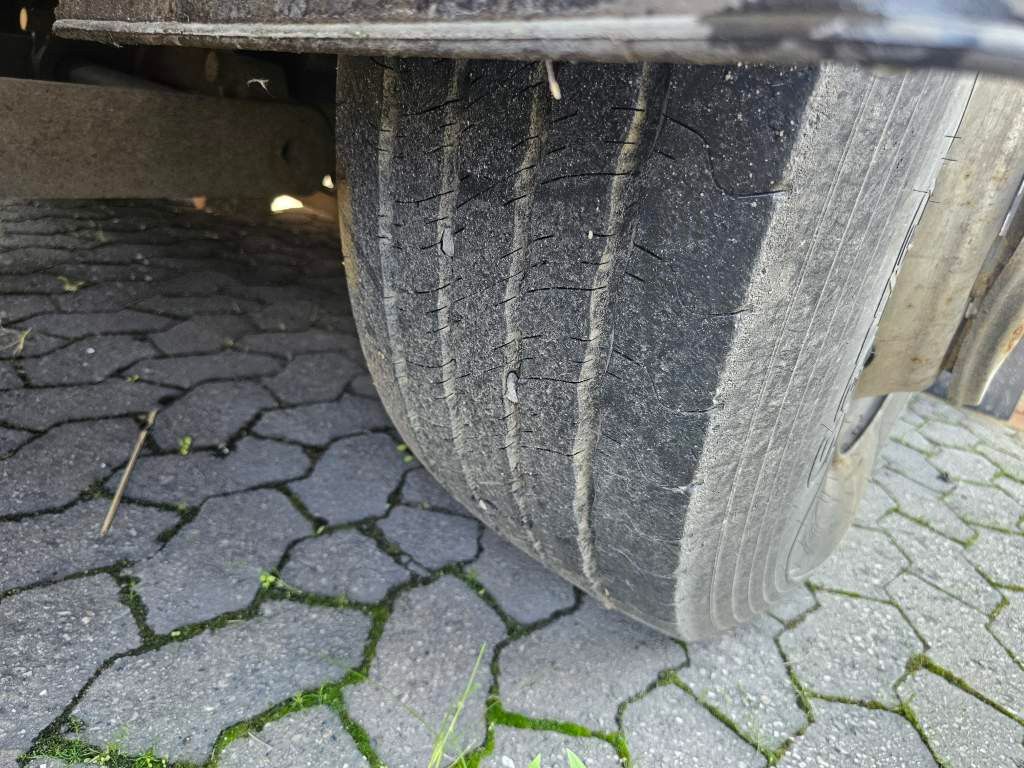 Fahrzeugabbildung Mercedes-Benz 2630, 2 Kammern, 21 cbm , Euro 6, Diesel