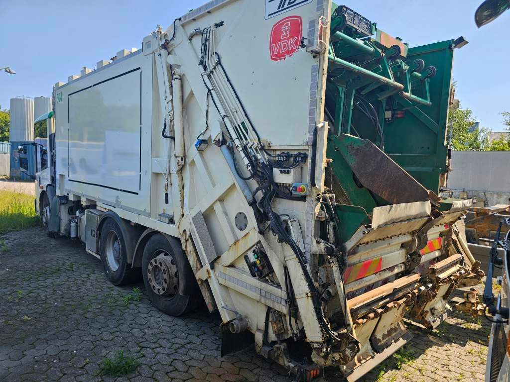 Fahrzeugabbildung Mercedes-Benz 2630, 2 Kammern, 21 cbm , Euro 6, Diesel