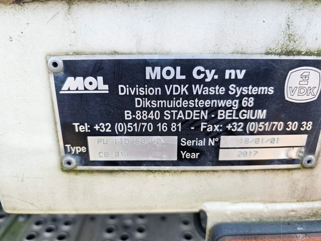 Fahrzeugabbildung Mercedes-Benz 2630, 2 Kammern, 21 cbm, Euro 6, Diesel