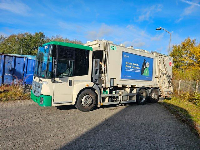 Fahrzeugabbildung Mercedes-Benz 2630, 2 Kammern, 21 cbm, Euro 6, Diesel