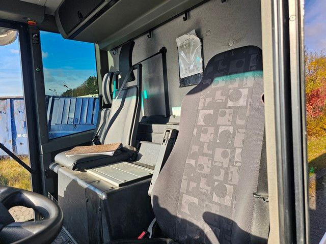 Fahrzeugabbildung Mercedes-Benz 2630, 2 Kammern, 21 cbm, Euro 6, Diesel