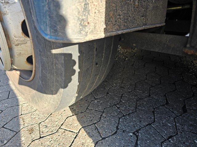 Fahrzeugabbildung Mercedes-Benz 2630, 2 Kammern, 21 cbm, Euro 6, Diesel