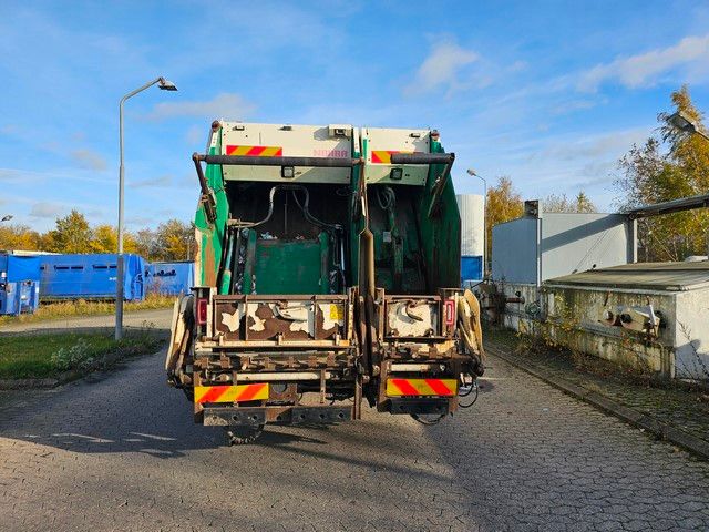 Fahrzeugabbildung Mercedes-Benz 1524, 2 Kammern, Geesink-Norba, Diesel