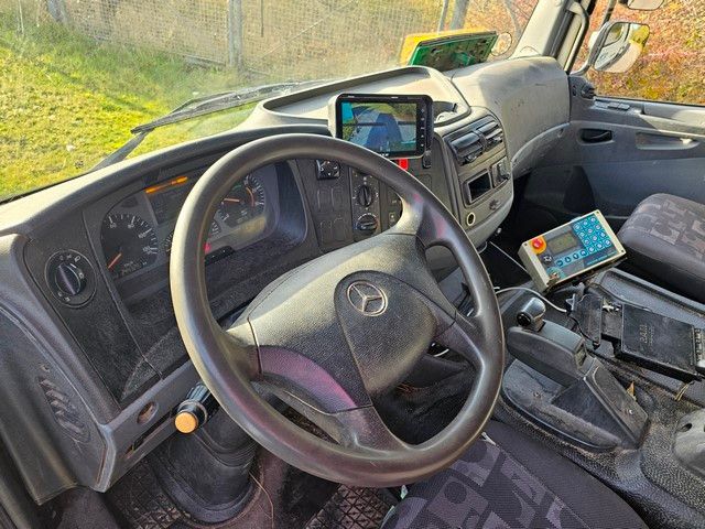Fahrzeugabbildung Mercedes-Benz 1524, 2 Kammern, Geesink-Norba, Diesel