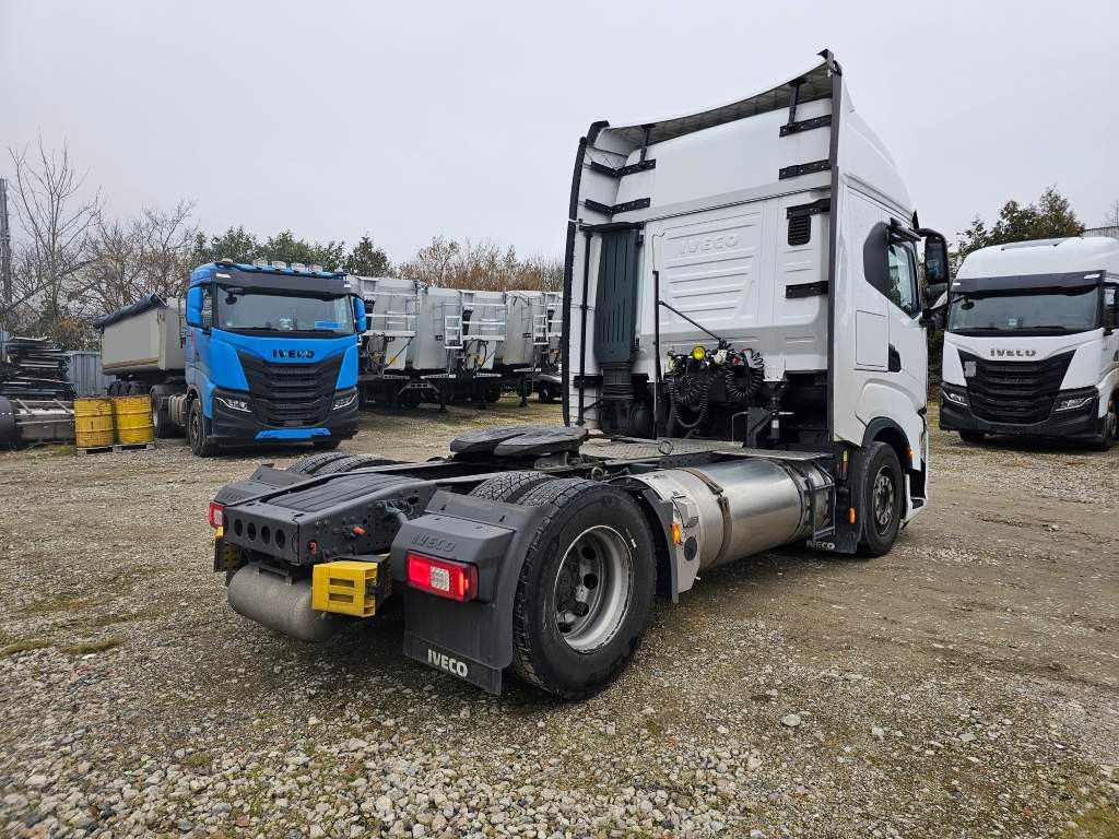 Fahrzeugabbildung Iveco 460 S-Way, LNG, Standklima, Klima Automat