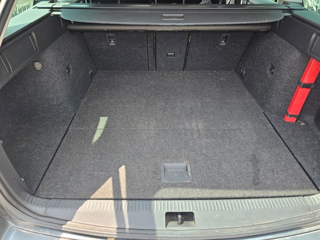 Fahrzeugabbildung SKODA Octavia Kombi 2,0 TDI, Mwst. ausweisbar