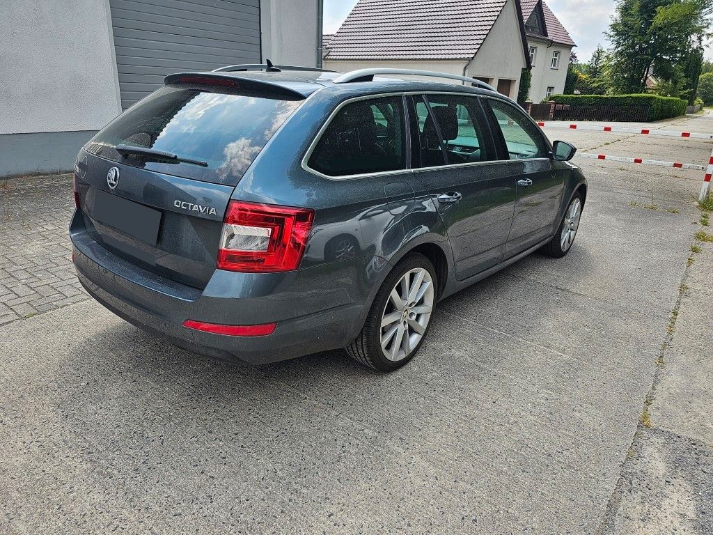Fahrzeugabbildung SKODA Octavia Kombi 2,0 TDI, Mwst. ausweisbar