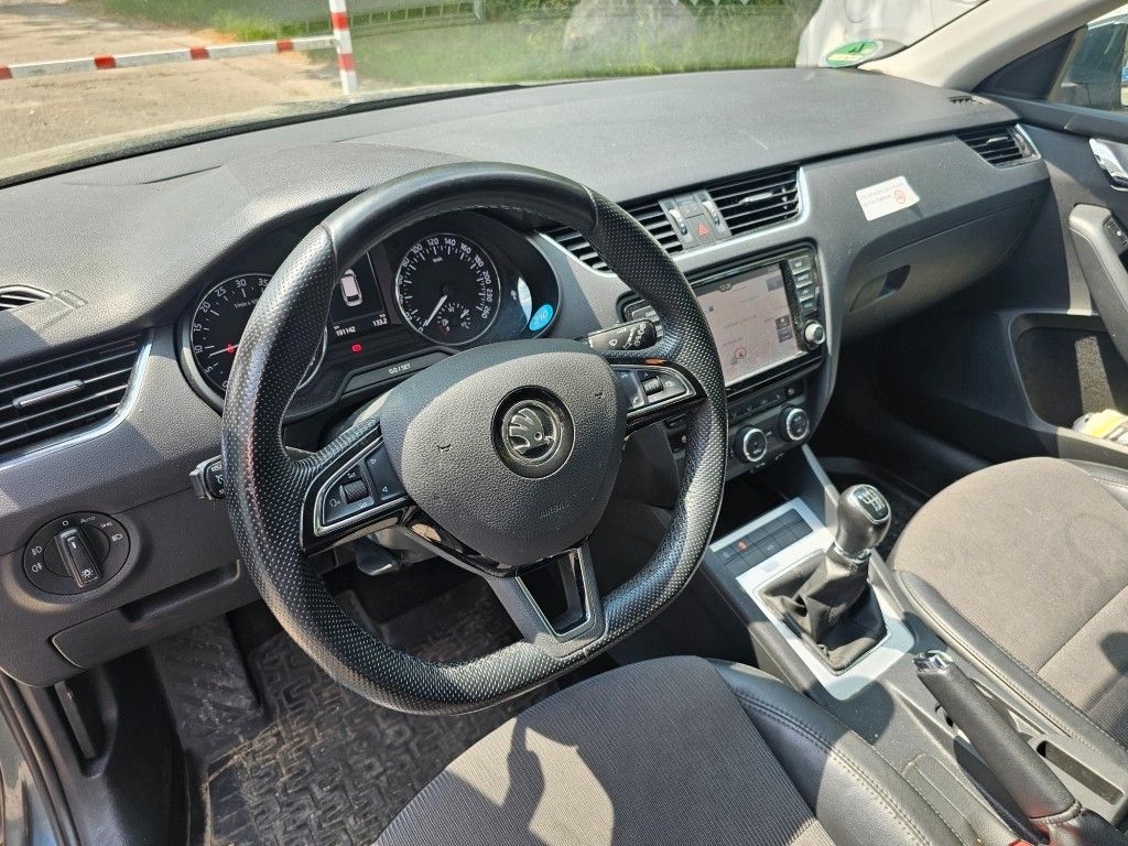 Fahrzeugabbildung SKODA Octavia Kombi 2,0 TDI, Mwst. ausweisbar