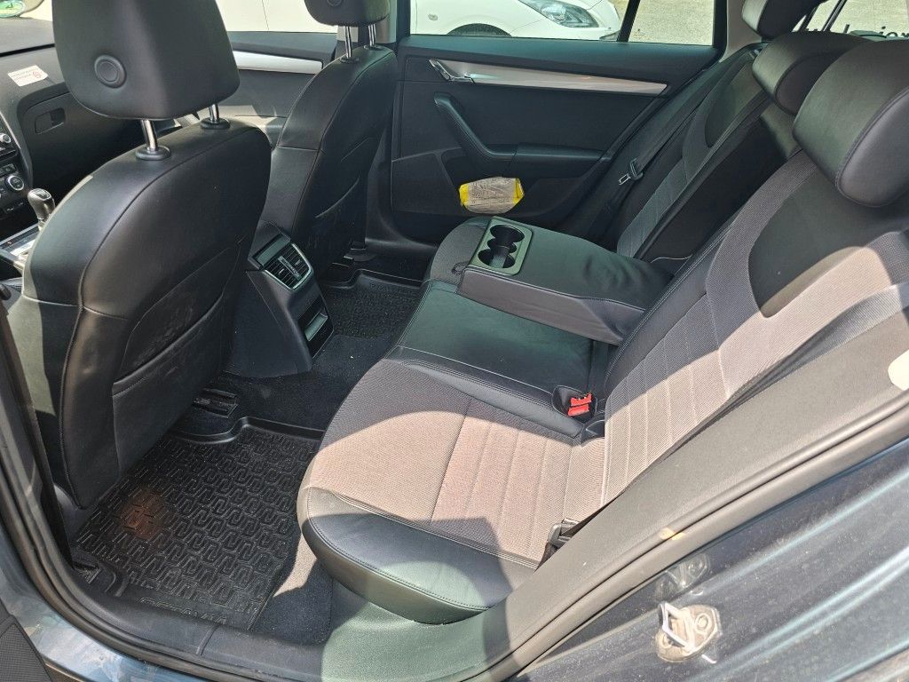 Fahrzeugabbildung SKODA Octavia Kombi 2,0 TDI, Mwst. ausweisbar