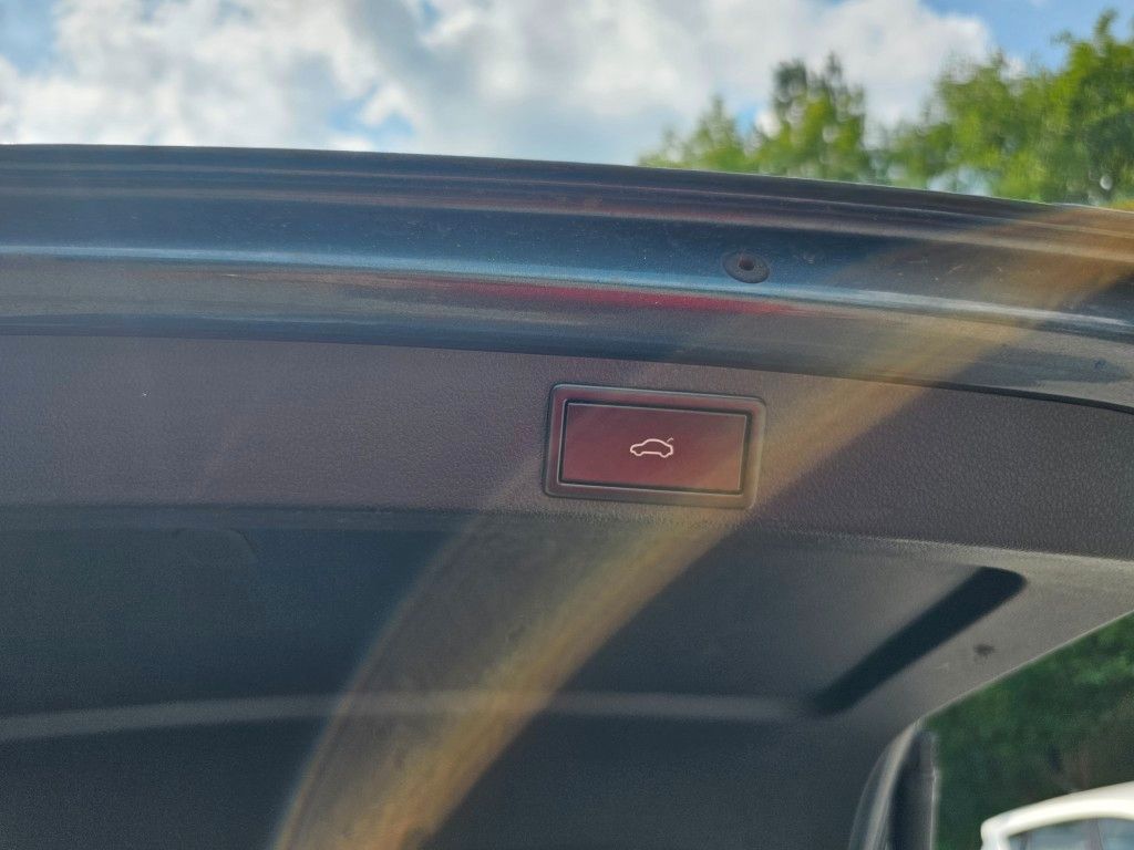 Fahrzeugabbildung SKODA Octavia 2.0 TDI, Mwst. ausweisbar
