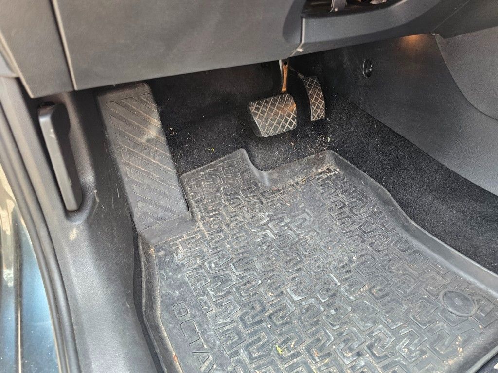 Fahrzeugabbildung SKODA Octavia 2.0 TDI, Mwst. ausweisbar