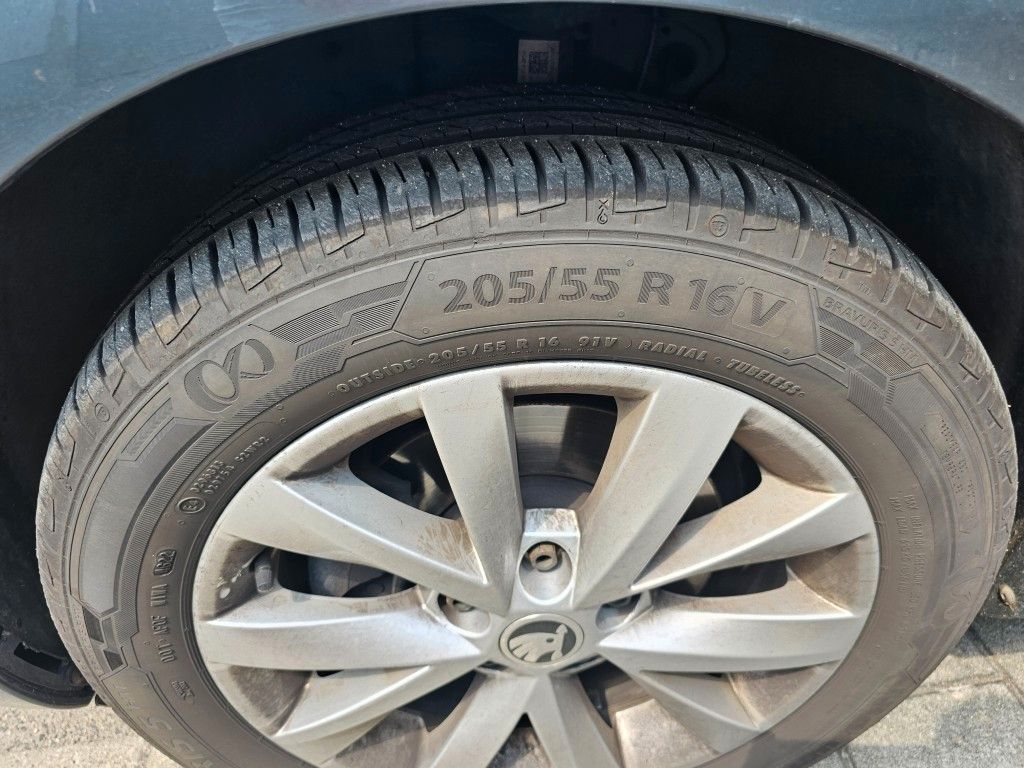 Fahrzeugabbildung SKODA Octavia 2.0 TDI, Mwst. ausweisbar
