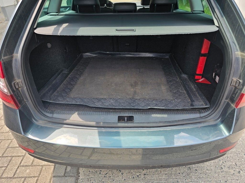 Fahrzeugabbildung SKODA Octavia 2.0 TDI, Mwst. ausweisbar