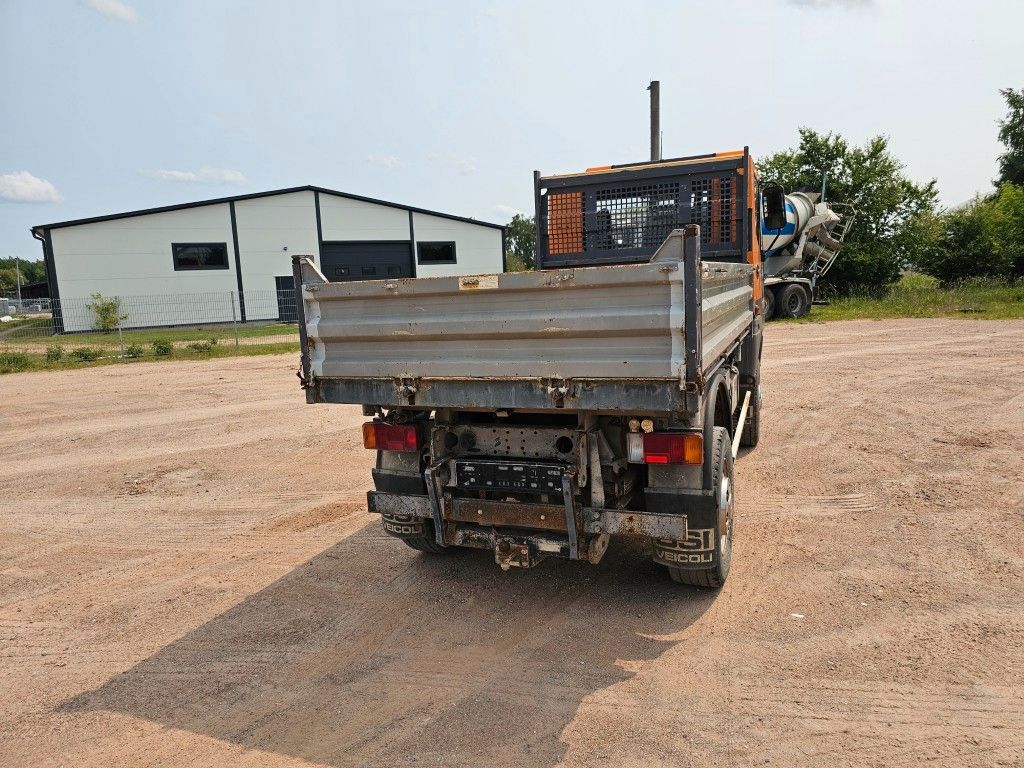 Fahrzeugabbildung Andere Bucher/ Aebi BU 200 4x4 3-Seiten-Kipper