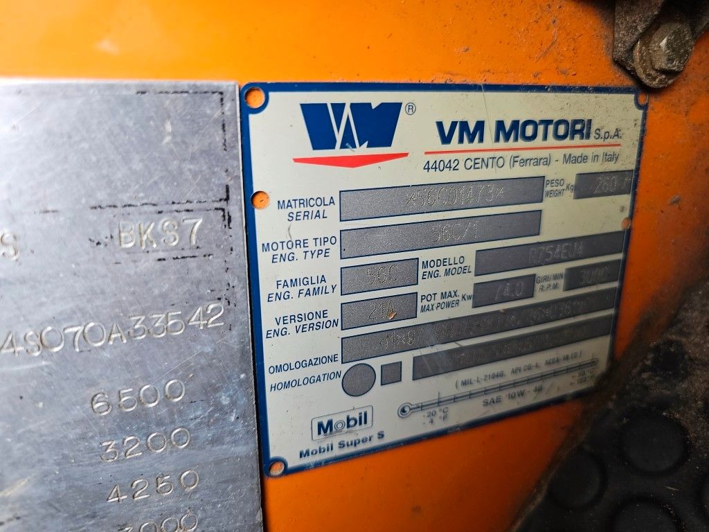 Fahrzeugabbildung Andere Bucher/ Aebi BU 200 4x4 3-Seiten-Kipper
