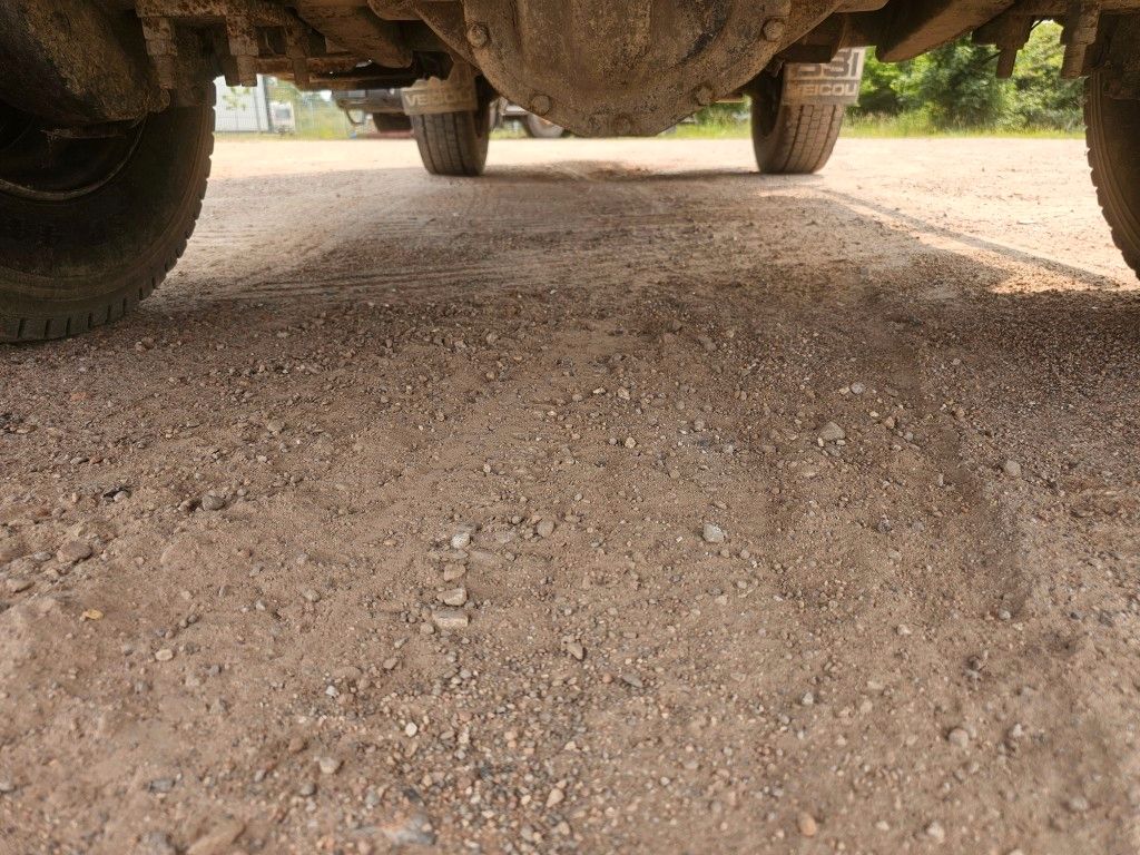 Fahrzeugabbildung Andere Bucher/ Aebi BU 200 4x4 3-Seiten-Kipper
