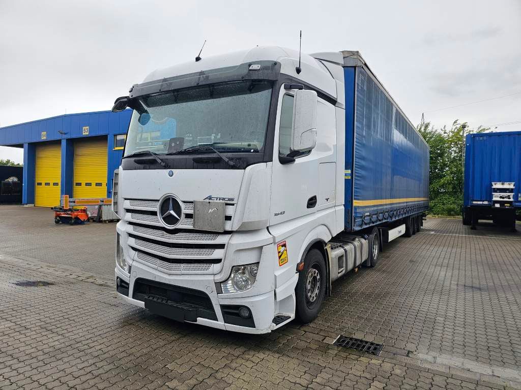Mercedes-Benz 1843 LL mit Hubsattelkupplung + Retarder