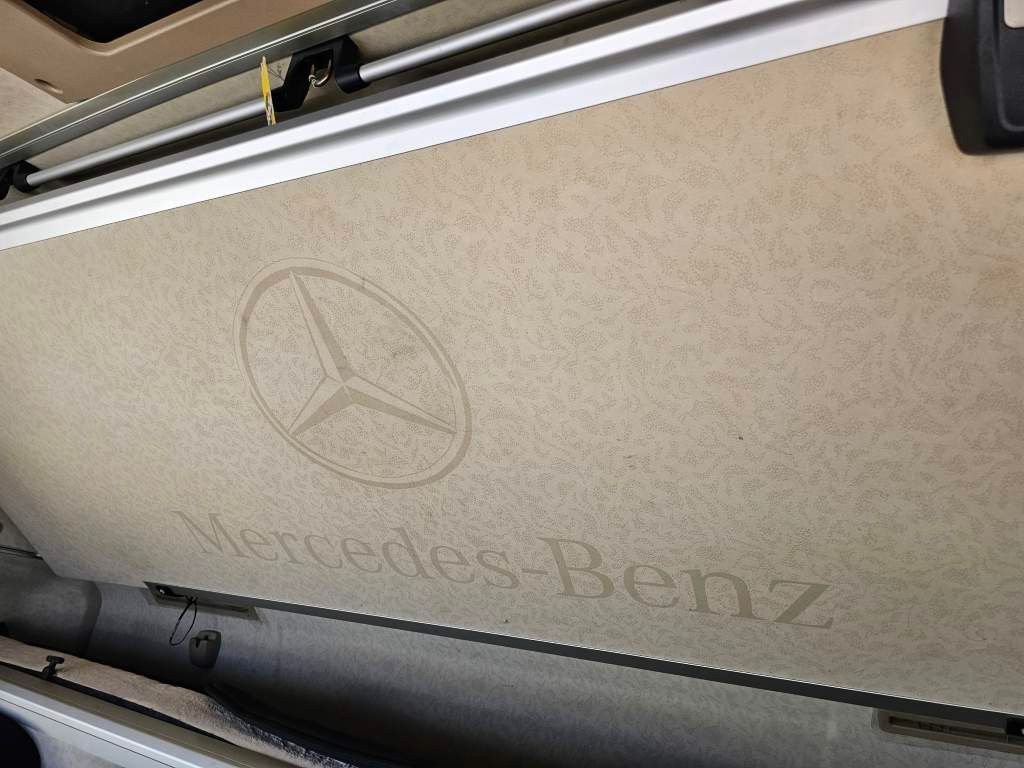 Fahrzeugabbildung Mercedes-Benz 1843 LL, Hubsattelkupplung, 2 Tanks,Retarder