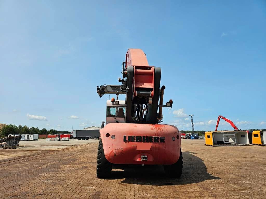 Fahrzeugabbildung Liebherr LRS V645 Containerlader