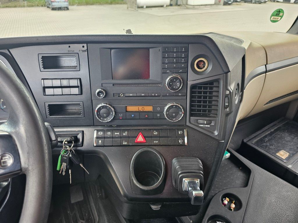 Fahrzeugabbildung Mercedes-Benz 2545 BDF, Multiwechsler,neue Injektoren+ Ölpumpe