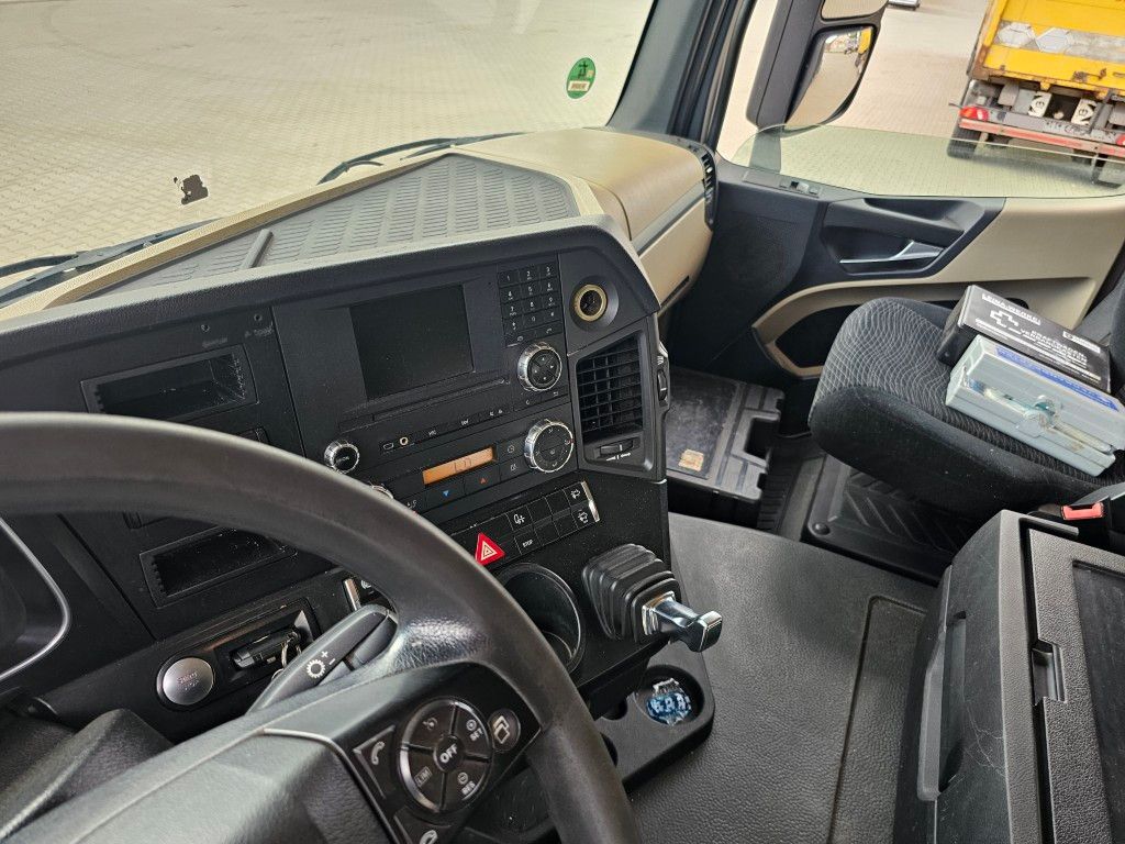 Fahrzeugabbildung Mercedes-Benz 2545 BDF, Multiwechsler,neue Injektoren+ Ölpumpe