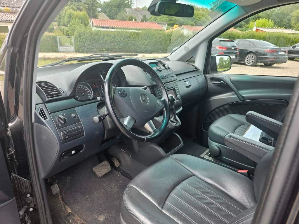 Fahrzeugabbildung Mercedes-Benz Viano 3.0 CDI AMBIENTE extra lang, Leder,6 Sitze