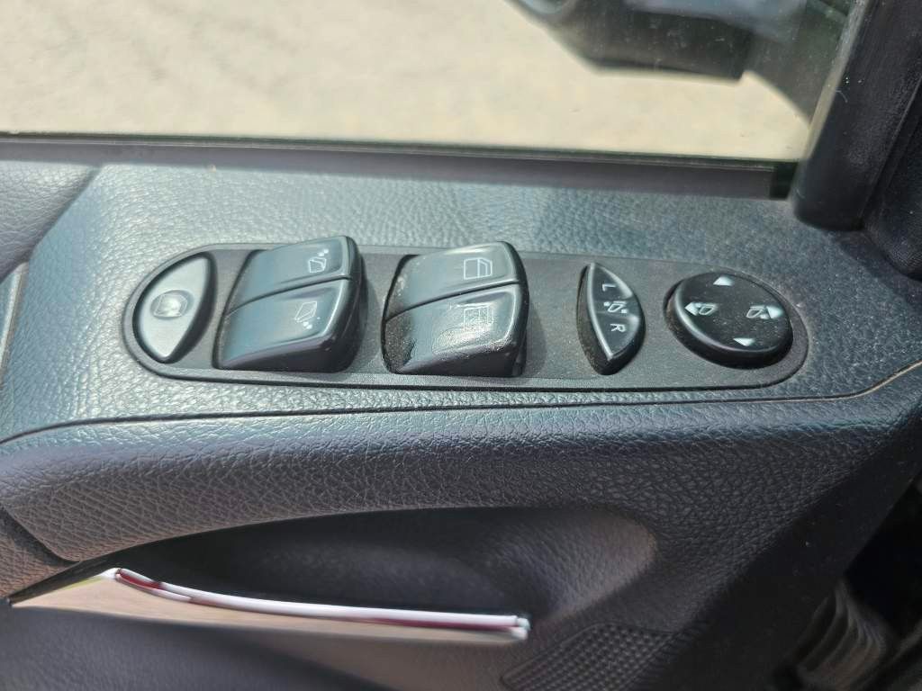 Fahrzeugabbildung Mercedes-Benz Viano 3.0 CDI AMBIENTE extra lang, Leder,6 Sitze