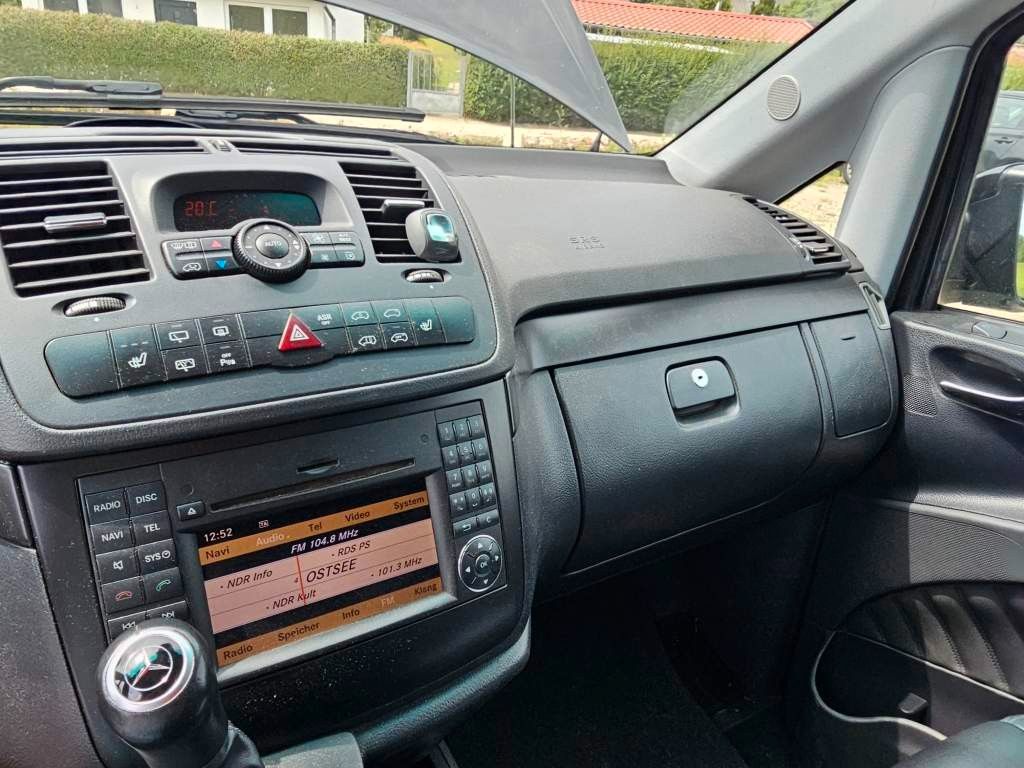 Fahrzeugabbildung Mercedes-Benz Viano 3.0 CDI AMBIENTE extra lang, Leder,6 Sitze