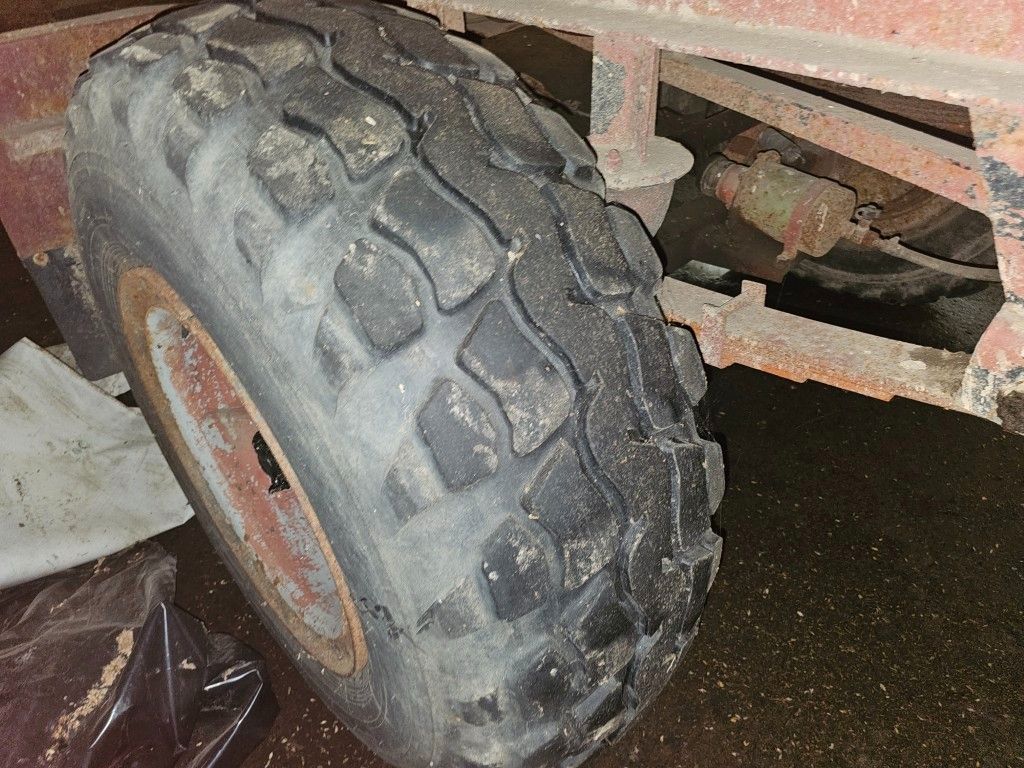 Fahrzeugabbildung Andere HW 80. 11/ Grube 3-Seiten-Kipper